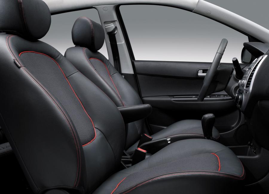  Hyundai i20 5-Door 2009 года  (фото 40 из 53)
